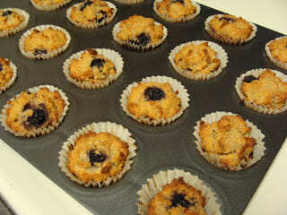 Tasty Tuesday: Grain-free Banana Berry Muffins for Pups & Peeps
