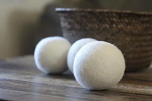 wool dryer balls help remove dog hair from laundry