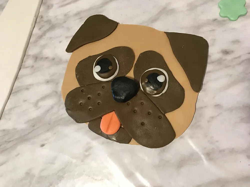 DIY pug face cake  | Kol's Notes the DIY Dog